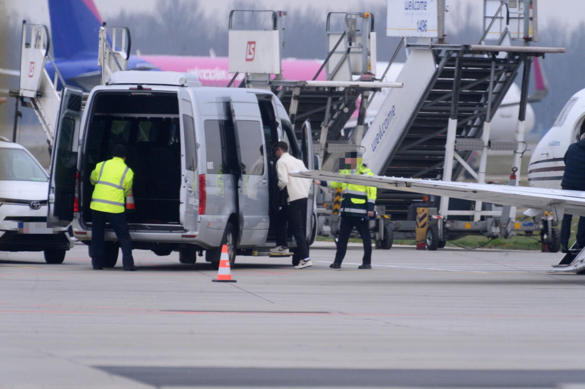 Lewandowscy przylecieli do Polski na święta