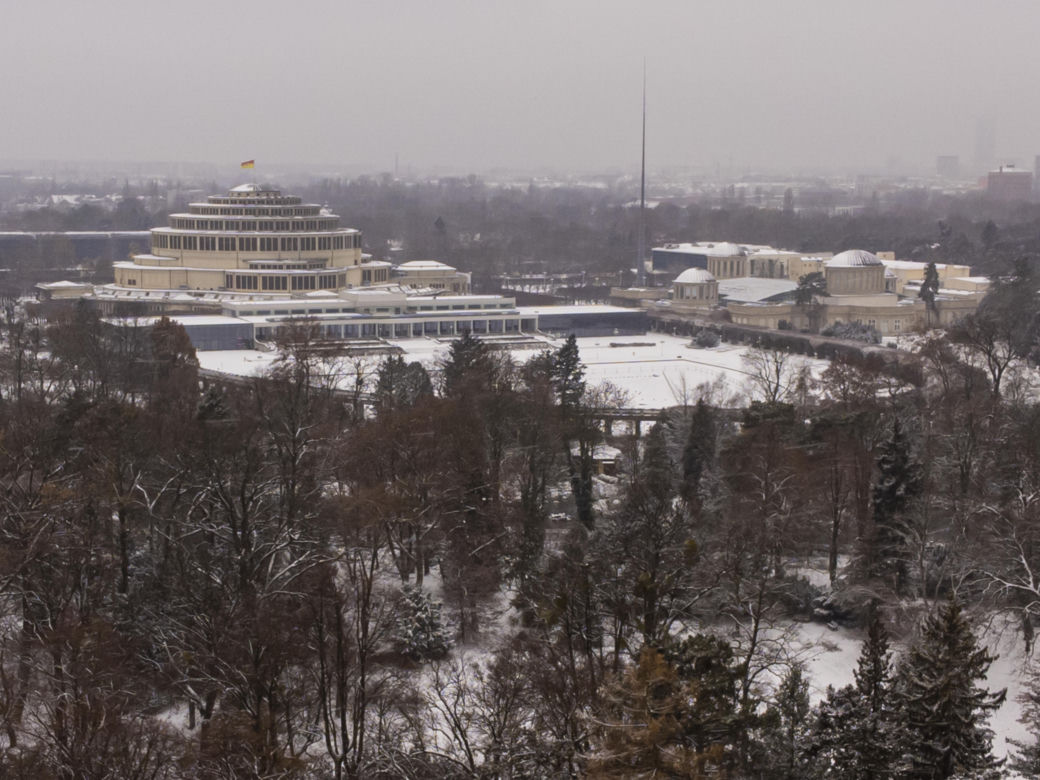 Pierwszy, większy śnieg w mieście. Zaczęła padać 11 grudnia  