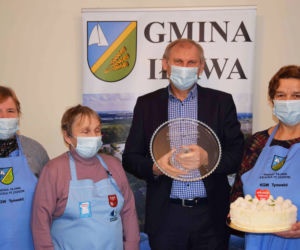 Gmina Iława na iławskim finale WOŚP. Zobacz za ile tym razem zlicytowano tort!