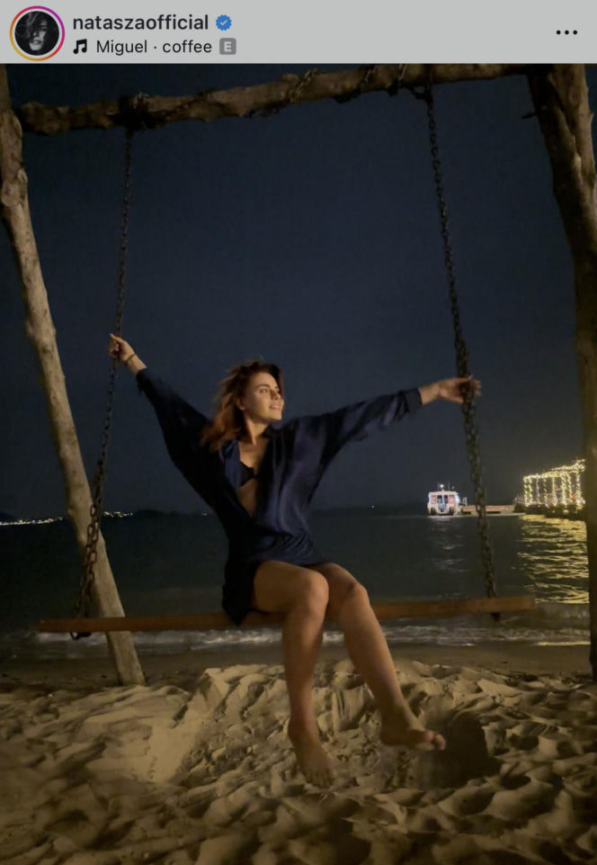 Gwiazdy witają nowy rok w bikini