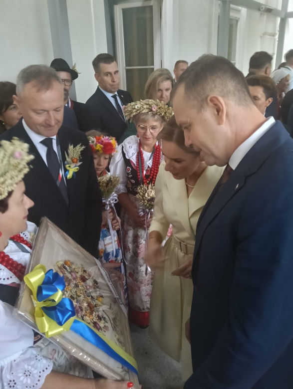 Koło Gospodyń Wiejskich w Puszynie na Dożynkach Prezydenckich w Warszawie
