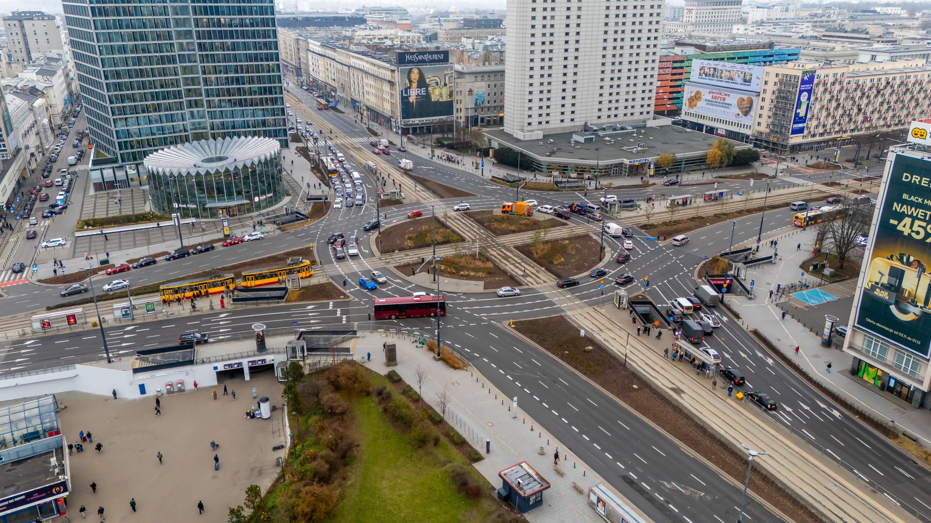 Nowe Centrum Warszawy zimą