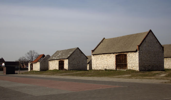 To jedno z najpiękniejszych śląskich miast. Kiedyś było wsią, a dzisiaj zachwyca kamiennymi stodołami