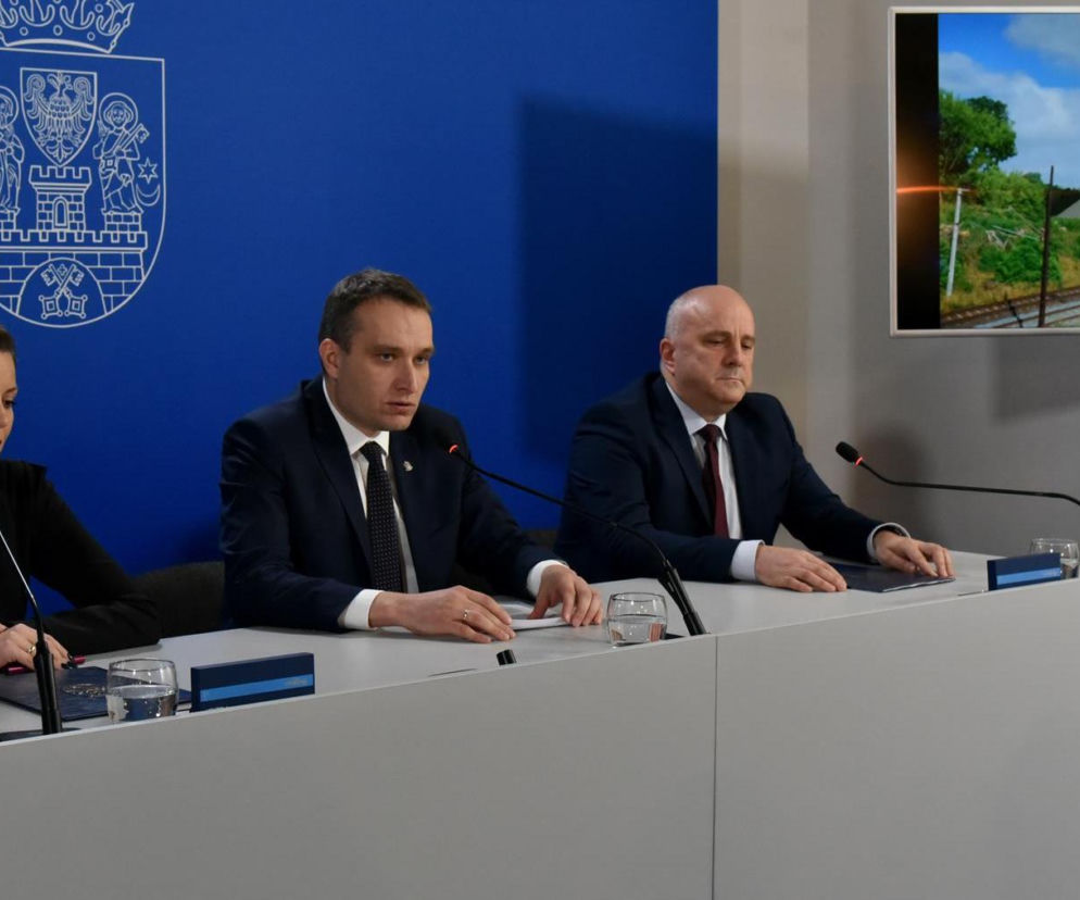 Podpisanie umowy na projekt wiaduktów