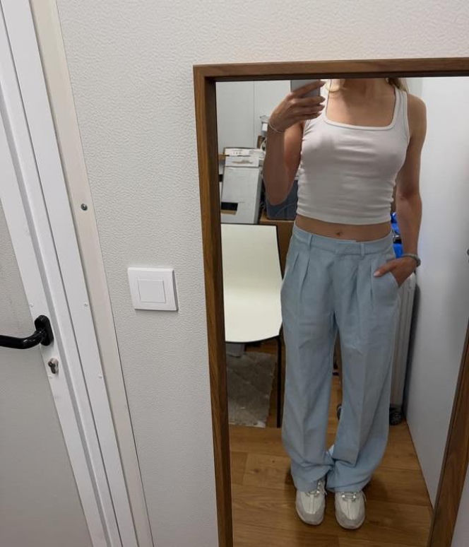 Genie Bouchard bez stanika