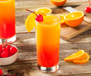 Tequila Sunrise - klasyczny koktajl na tequili