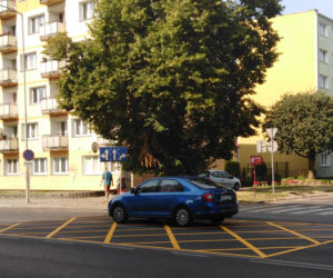 Yellow box na skrzyżowaniu ulic Matejki i Bazarowej w Szczecinie