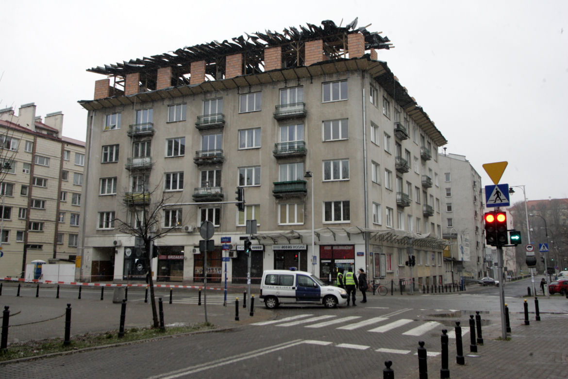 Śnieżyca, wichura w Warszawie