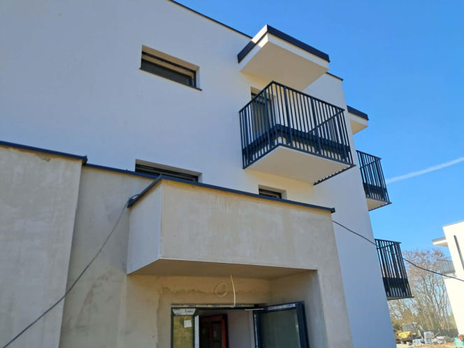 Starachowice. Budowa nowych bloków przy Polnej. Klucze trafią do mieszkańców już w wakacje