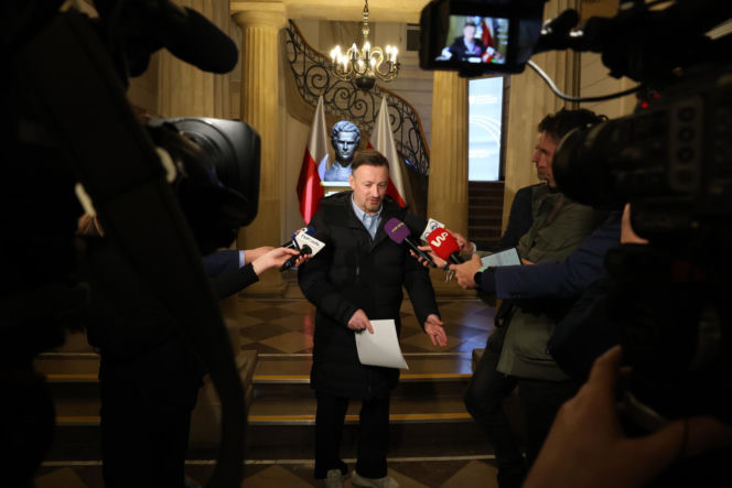 Afera przed IO. Piesiewicz i Małysz przyjechali do ministra sportu