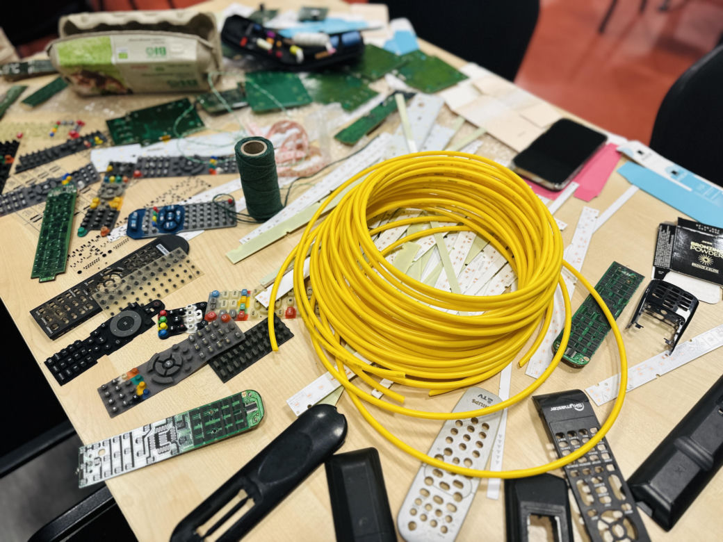 Szykowne śmieci – projekt „Moda na recykling” w gminie Mordy