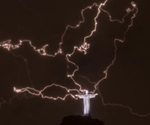 Burza nad Rio de Janeiro - Chrystus
