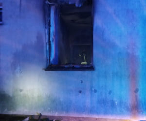 Ciechanów. Dwie osoby nie żyją, 17-latek poparzony! Koszmarny pożar mieszkania przy Komunalnej [ZDJĘCIA]