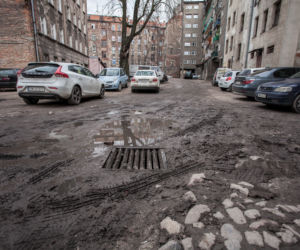 Wydali 40 tysięcy na kupę kamieni