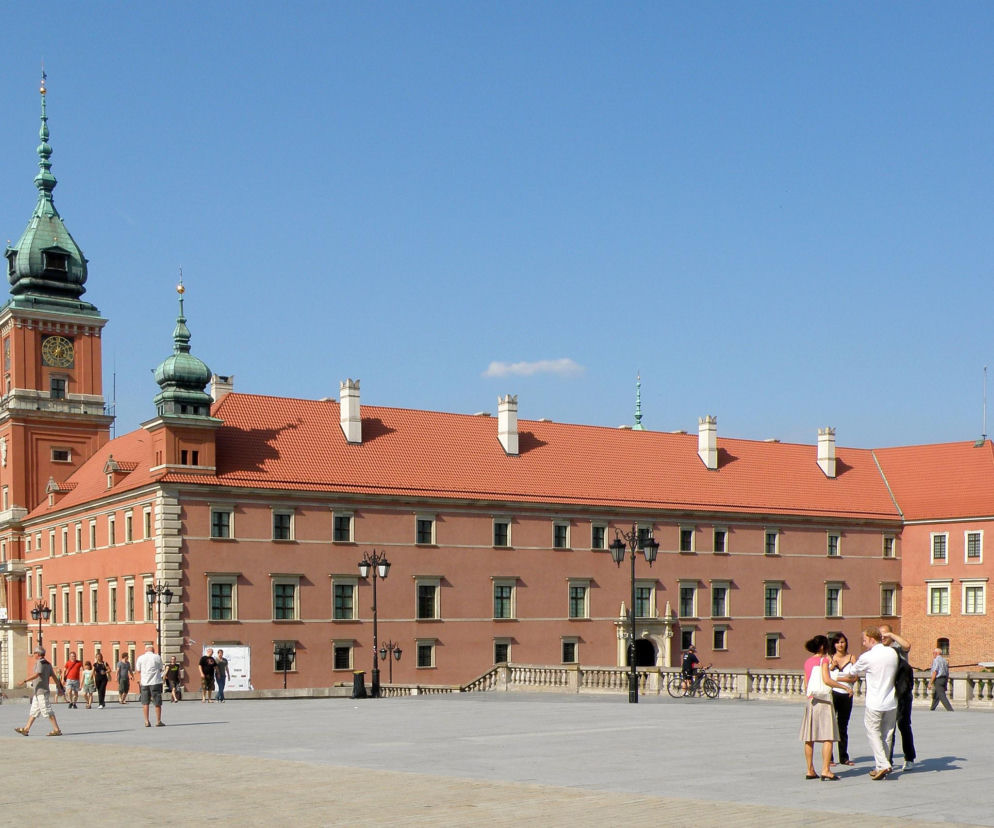 Zamek Królewski w Warszawie ma za sobą burzliwą historię. Od drewnianego grodu po symbol odrodzenia stolicy