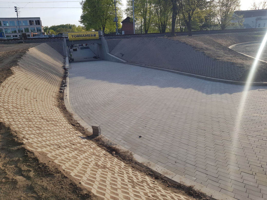 Olsztyn. W wakacje piesi i rowerzyści skorzystają z tunelu na ul. Jeziornej [ZDJĘCIA]