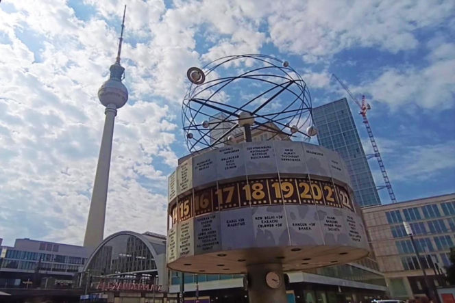 Weltzeituhr na Alexanderplatz