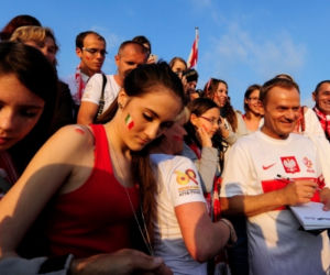 TUSK we WŁOSZECH szalał na BOISKU. DRUŻYNA TUSKA pokonała Włochów 7:2. Premier strzelił GOLA