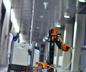 Rewolucja! Roboty staną ramię w ramię z ludźmi. Mają pomóc w walce z koronawirusem