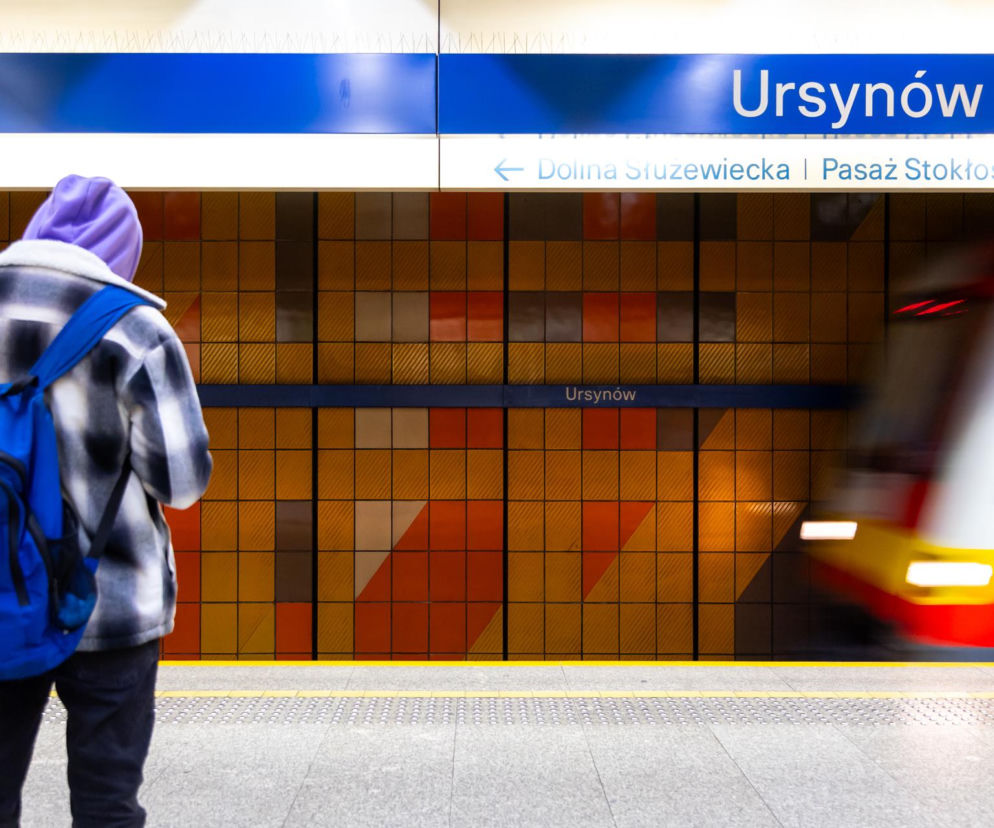 PRL-owskie mozaiki w metrze zostały zabytkiem. Udało się za drugim razem