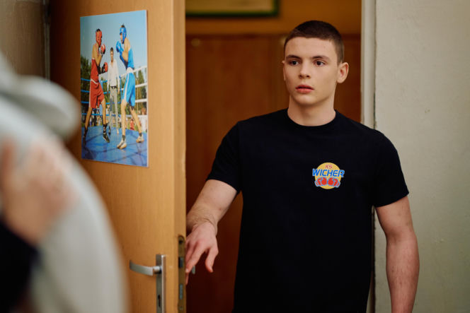 Eliza znów wpada w ramiona Bartka.