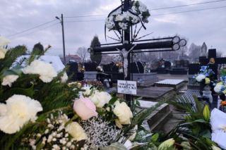 Tak wygląda grób 11-letniego Nikodema Mareckiego dwa dni po pogrzebie