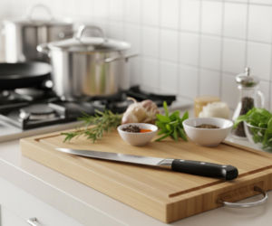 Sanepid ostrzega przed błędami w kuchni. Co może zepsuć Wigilię?