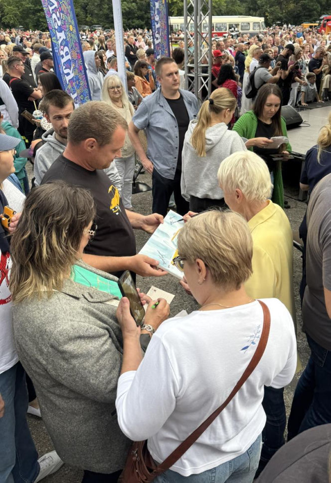 Setki klasyków i wyjątkowi goście. W Kraśniku pojawiły się gwiazdy „Zmienników”