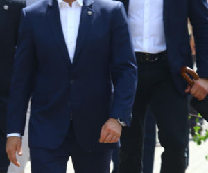 Nawrocki na procesji z rodziną