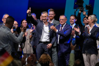 Polityczne trzęsienie ziemi w Niemczech. Triumf AfD w wyborach