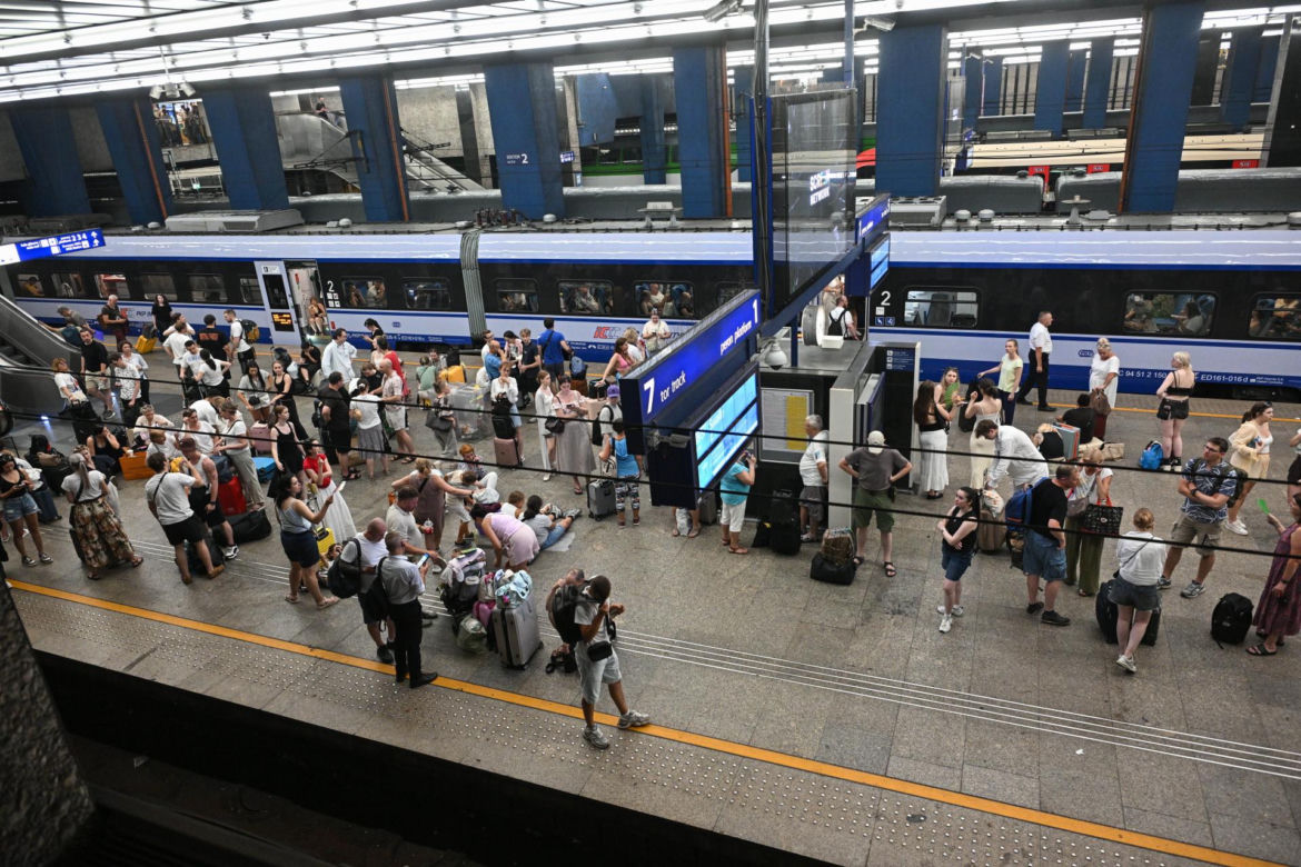 Inter City - Dzisiaj kolej odwołała kilkadziesiąt pociągów przez upały