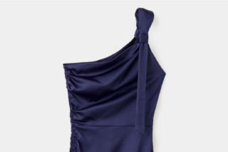 Ta asymetryczna sukienka z Mango, to perełka na wesele. Ma ciekawy krój, a do tego kosztuje tylko 200 złotych!