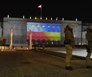 Wojna na Ukrainie. Z Warszawy płynie jasny przekaz. „Bądź dzielna Ukraino!”
