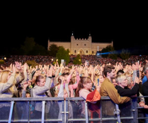 Plac Zamkowy wypełniony po brzegi! Koncert Bajmu w Lublinie