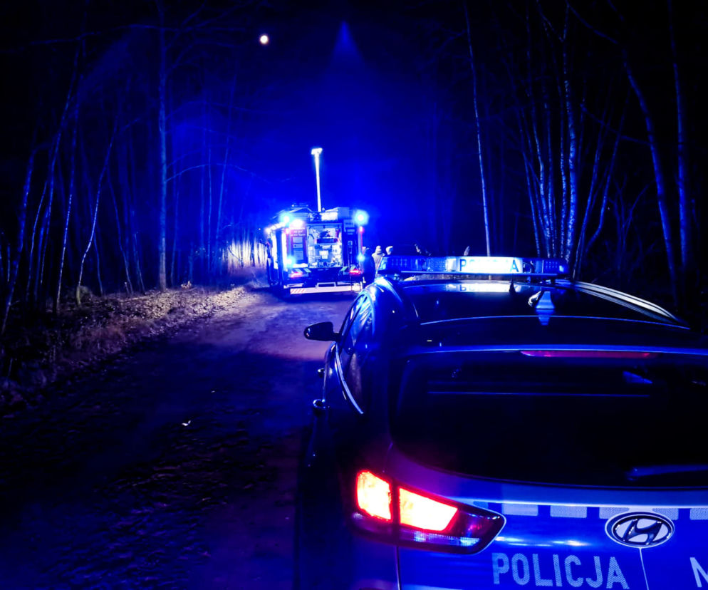 Kierowca i pasażerka nie żyją! Tragiczny wypadek na szutrowej drodze Pasynki - Kudrycze