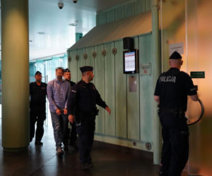 Były policjant poćwiartował i podpalił ciało budowlańca. Rodzina walczy o dożywocie
