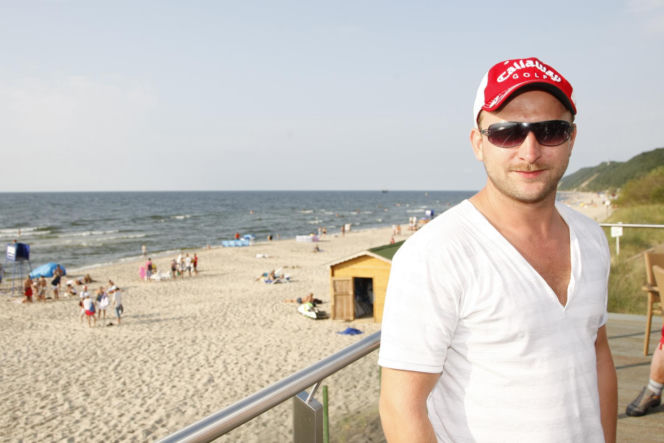 Borys Szyc kiedyś i dziś. Tak wyglądała jego droga na szczyt polskiego kina