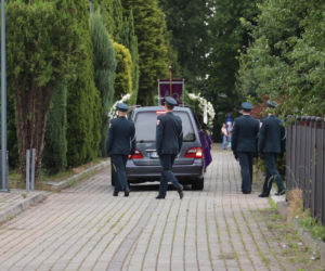 Pogrzeb ofiar zbrodni w Skawinie