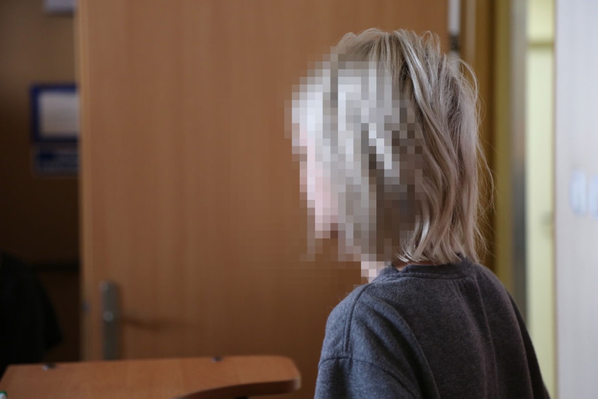 Gang sutenerów rozbity przez policję. Spektakularne zatrzymania, podejrzani wylądowali na glebie