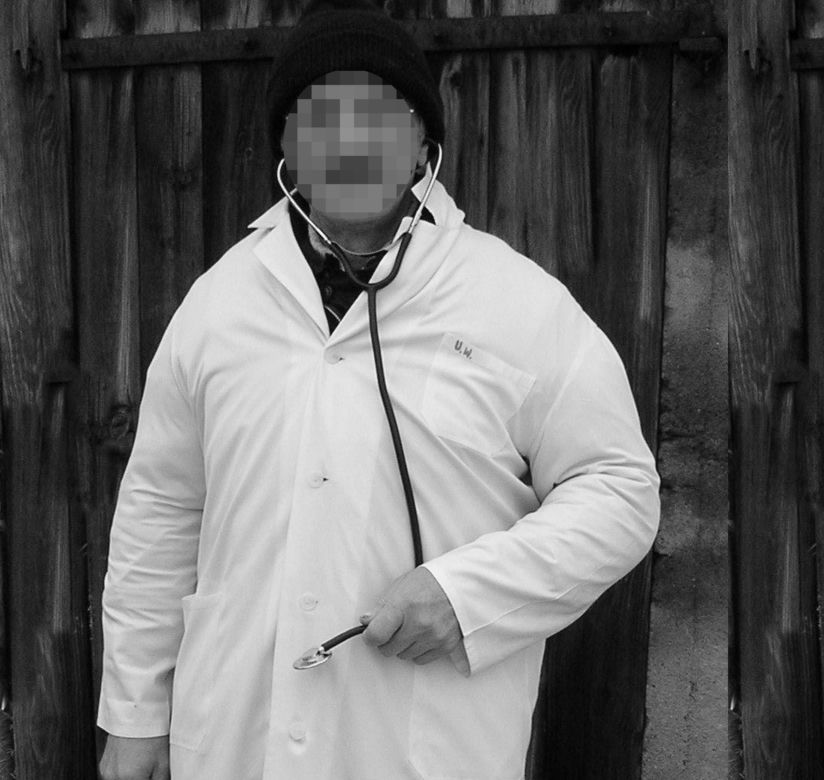 Dramat w Seroczynie. Kogut zaatakował weterynarza z Warszawy. Pan Wiesław tego nie przeżył