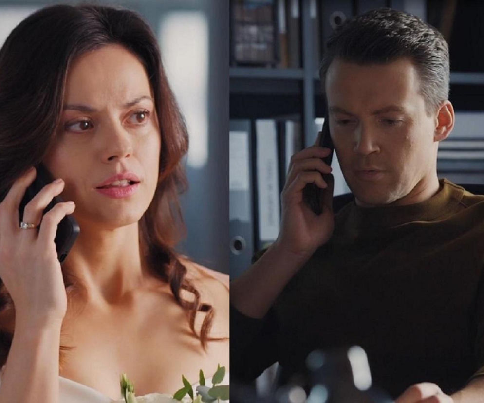 Kasia w białej sukni ślubnej i Jakub rozmawiający przez telefon. Na dłoni Kasi widoczny pierścionek, a w jej oczach widać wahanie. Jakub, ubrany w sweter, wydaje się zamyślony. Zdjęcie ilustruje scenę z serialu M jak miłość, w której Jakub dzwoni do Kasi przed jej ślubem. Więcej na Super Seriale.