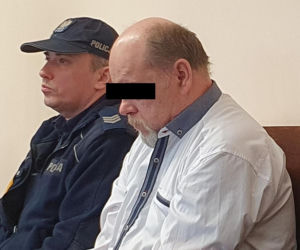 Związał księdza i zakleił mu usta. Zabił dla pieniędzy z kolędy. Tomasz J. Przed sądem