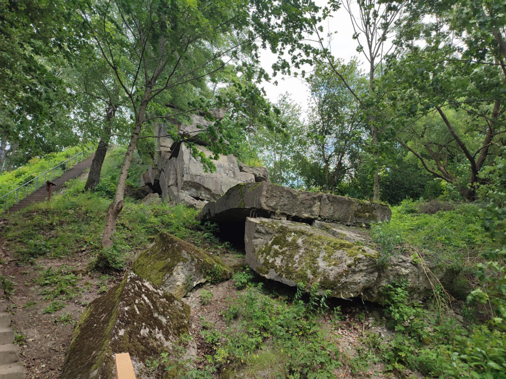 Zwalony most w Grądach Kruklaneckich