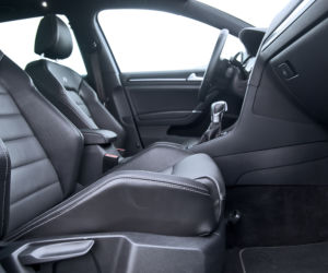 Volkswagen Golf Variant R