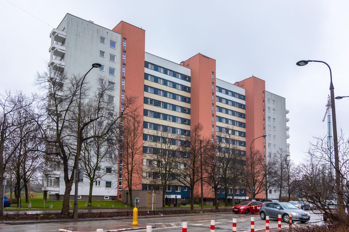 Pasteloza na warszawskich blokach - zobacz zdjęcia jaskrawych przykładów