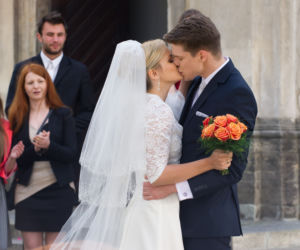 Na Wspólnej 2185. Sandra (Michalina Robakiewicz), Michel (Mariusz Ochociński
