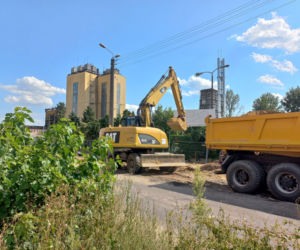 Znikną kocie łby. Cała Święciechowska w Lesznie będzie asfaltowa
