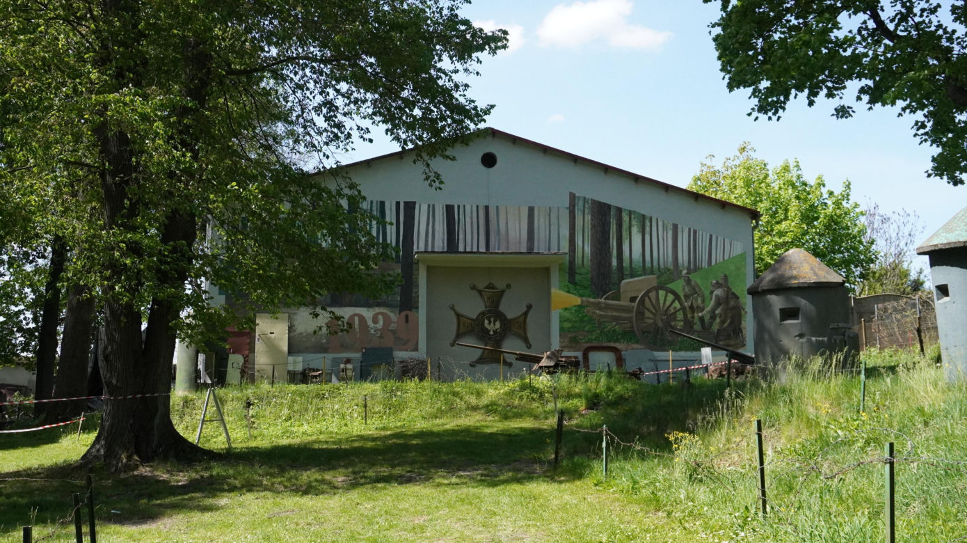 Piknik modelarski 2024 w Lubuskim Muzeum Wojskowym w Drzonowie