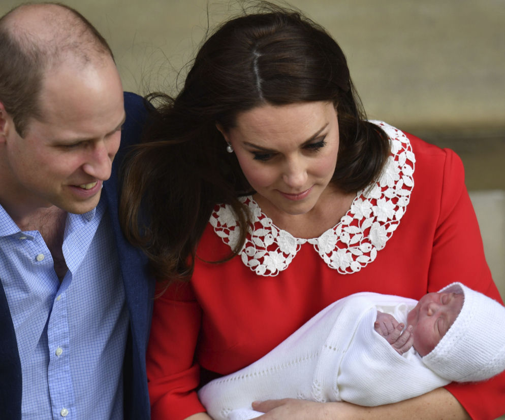 Kate Middleton pokazała trzecie royal baby