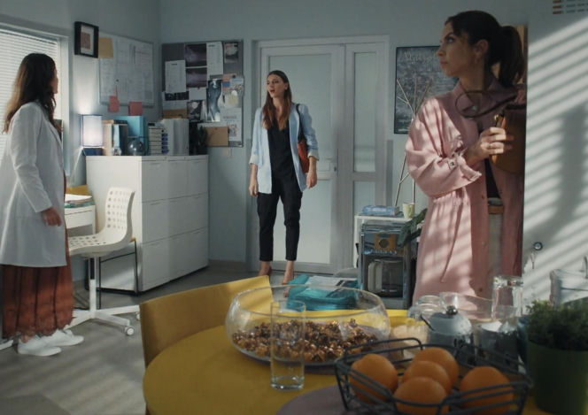 M jak miłość, odcinek 1904. Aneta (Ilona Janyst), Kasia (Paulina Lasota), Anka (Katarzyna Russ)